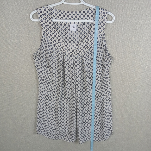 Cabi Top Women Large Cleo Black Cream Diamond Print Sleeveless Scoop Neck Blouse - Picture 2 of 8